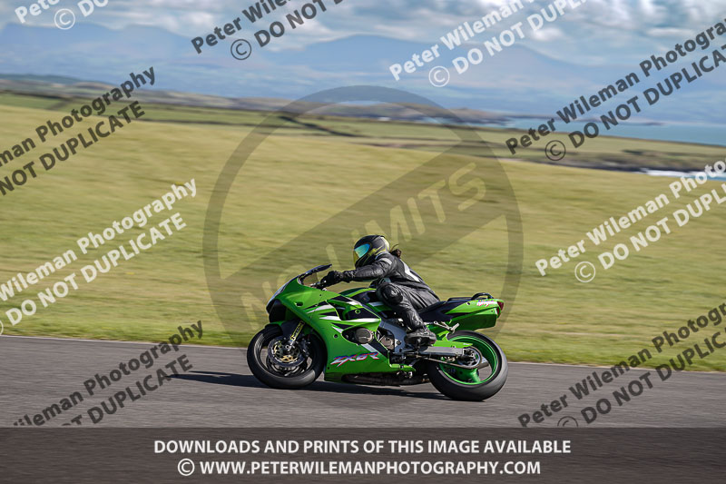 anglesey no limits trackday;anglesey photographs;anglesey trackday photographs;enduro digital images;event digital images;eventdigitalimages;no limits trackdays;peter wileman photography;racing digital images;trac mon;trackday digital images;trackday photos;ty croes